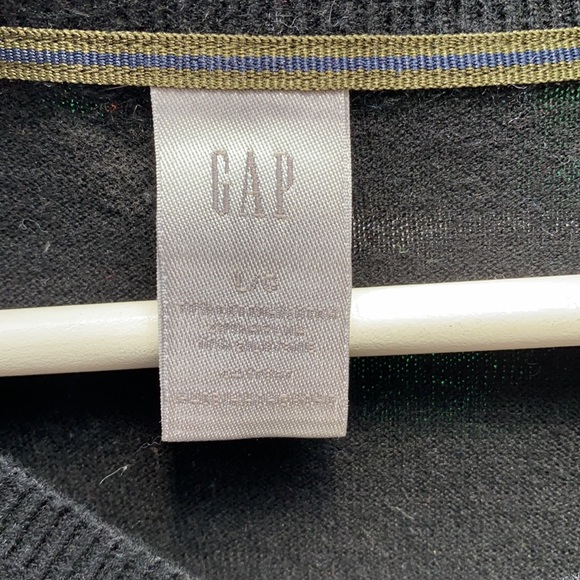 2/$45 men's gap sweater deal! - Picture 9 of 10